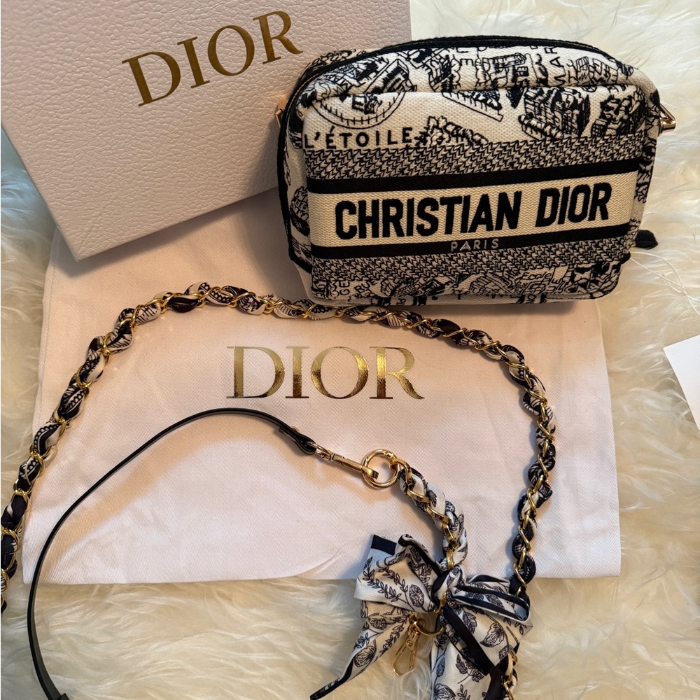 Christian Dior GWP Women's Black and Cream Crossbody or Handbag
